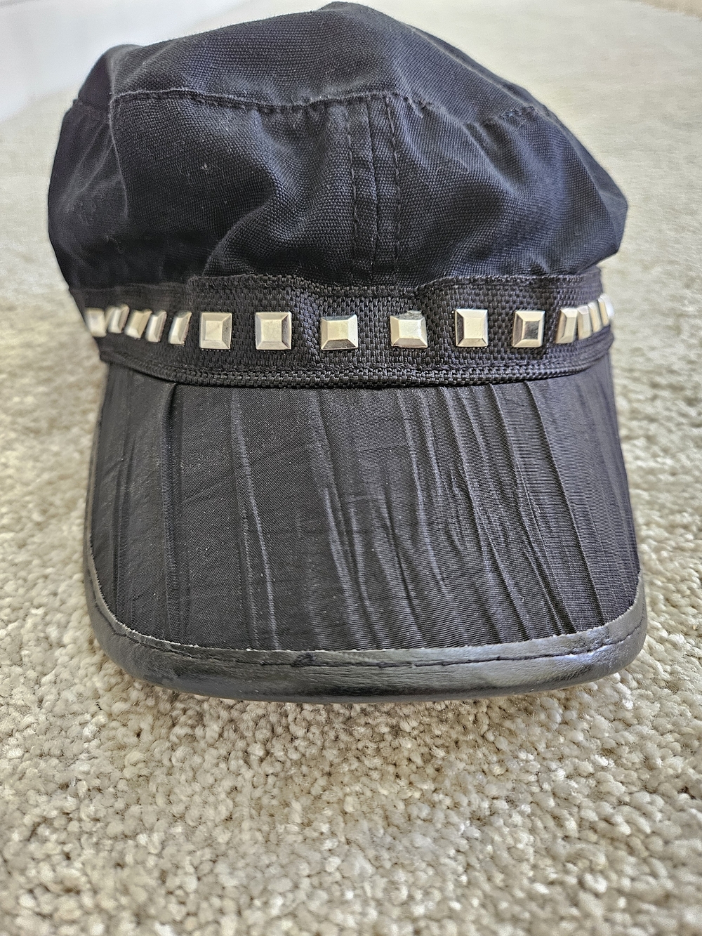 GloveIt Black Cadet Cap with Silver Stud Band